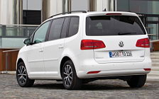Cars wallpapers Volkswagen Touran BlueMotion - 2010