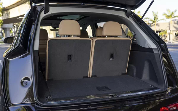   Audi Q7 55 TFSI quattro (Tamarind Brown Metallic) US-spec - 2025