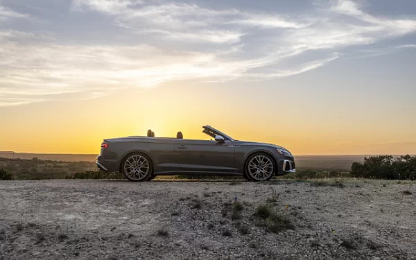   Audi S5 Cabriolet US-spec - 2024