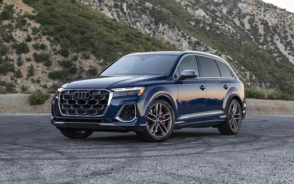   Audi SQ7 TFSI (Ascari Blue Metallic) US-spec - 2025