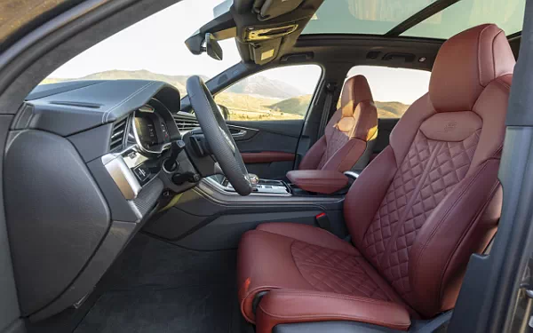   Audi SQ7 TFSI Black Optic Package (Daytona Grey) US-spec - 2025