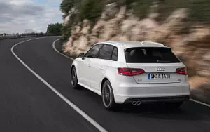 Обои автомобили Audi A3 Sportback 2.0 TDI S-Line quattro - 2012