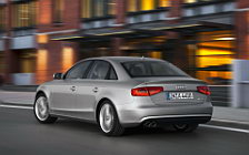 Обои автомобили Audi A4 - 2012
