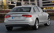 Обои автомобили Audi A4 - 2012