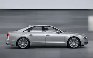  Audi A8 4.0 TFSI quattro - 2013