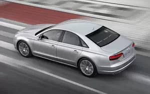   Audi A8 4.0 TFSI quattro - 2013