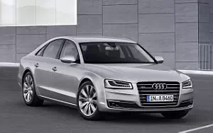   Audi A8 4.0 TFSI quattro - 2013