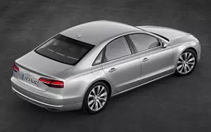   Audi A8 4.0 TFSI quattro - 2013