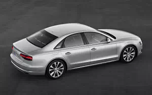  Audi A8 4.0 TFSI quattro - 2013