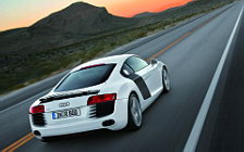  Audi R8 - 2007