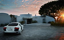   Audi R8 - 2007