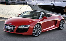   Audi R8 V10 Spyder - 2010