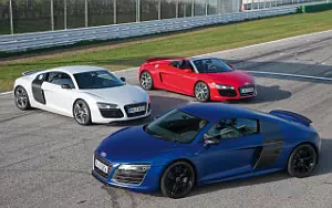   Audi R8 V10 Spyder - 2012