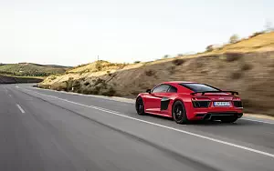 Обои автомобили Audi R8 V10 plus - 2009