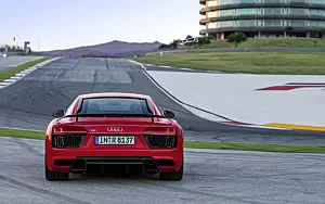   Audi R8 V10 plus - 2009