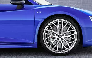   Audi R8 V10 plus - 2009