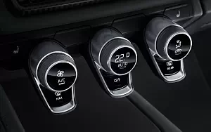   Audi R8 V10 plus - 2009