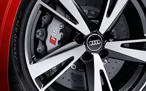   Audi RS3 Sedan - 2017