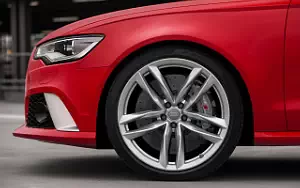   Audi RS6 Avant - 2013