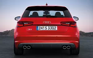 Обои автомобили Audi S3 - 2012