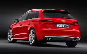   Audi S3 Sportback - 2013