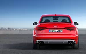 Обои автомобили Audi S4 - 2009