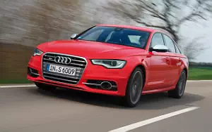   Audi S6 - 2012