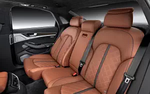   Audi S8 - 2013