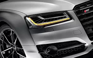   Audi S8 plus - 2009