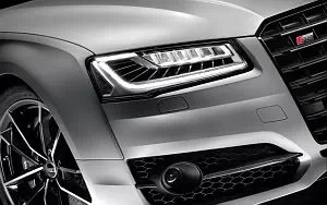   Audi S8 plus - 2009