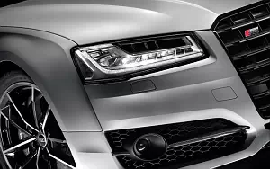  Audi S8 plus - 2009