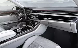   Audi S8 - 2021