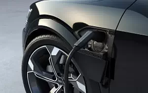 Обои автомобили Audi SQ8 e-tron quattro - 2022