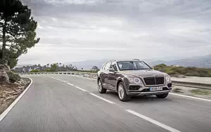   Bentley Bentayga Diesel (Dark Cashmere) - 2016