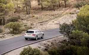   Bentley Bentayga Diesel (White Sand) - 2016