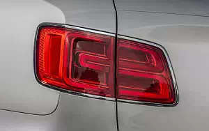   Bentley Bentayga Diesel (White Sand) - 2016