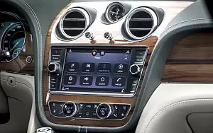   Bentley Bentayga Diesel (White Sand) - 2016
