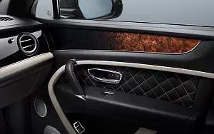   Bentley Bentayga Mulliner - 2017