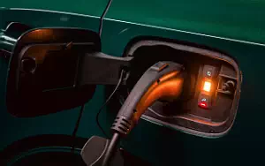   Bentley Mulliner Bentayga Hybrid - 2021