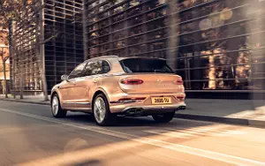   Bentley Bentayga EWB - 2022