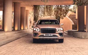   Bentley Bentayga EWB - 2022