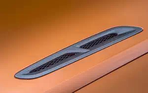   Bentley Continental Supersports Convertible (Orange Flame) - 2017