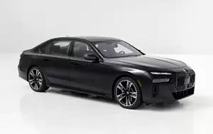   BMW 760i xDrive M Sport US-spec - 2022