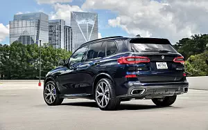 Обои автомобили BMW X5 M50d US-spec - 2018