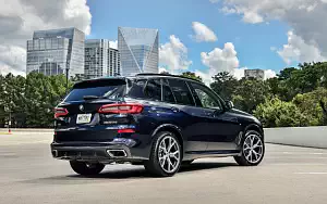 Обои автомобили BMW X5 M50d US-spec - 2018