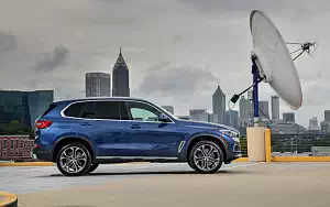  BMW X5 xDrive40i xLine US-spec - 2018