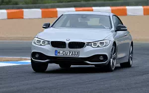   BMW 435i Coupe Sport Line - 2013