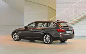 Обои автомобили BMW 530d xDrive Touring Modern Line - 2013