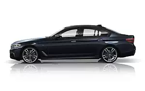   BMW M550i xDrive Sedan - 2017