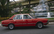   BMW 5-series E12